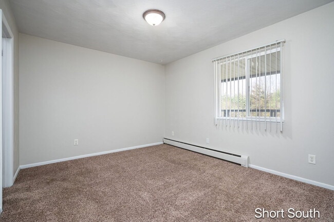 Building Photo - 1605 Bacon Ave