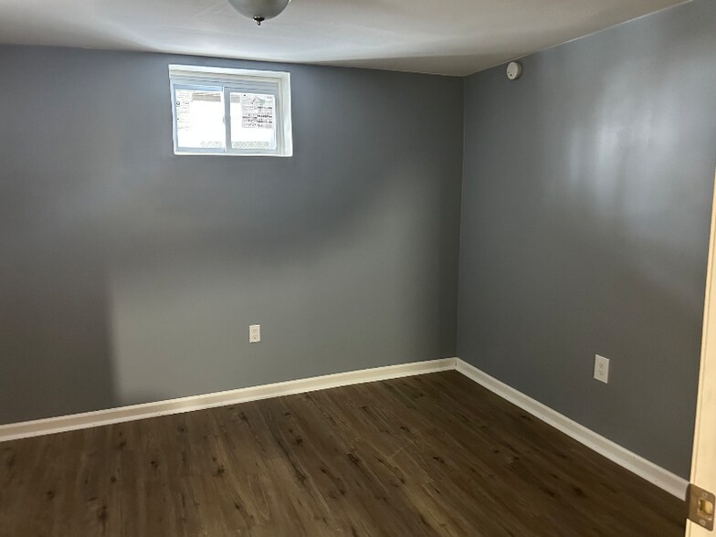 Building Photo - 575 Princeton Blvd