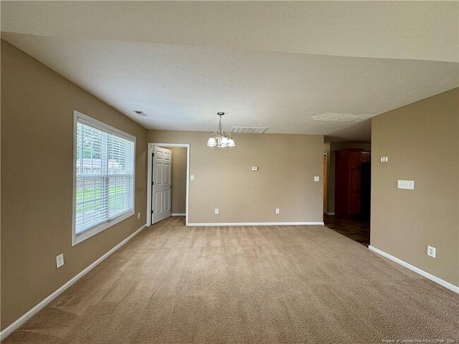 Building Photo - 227 Fairfield Cir