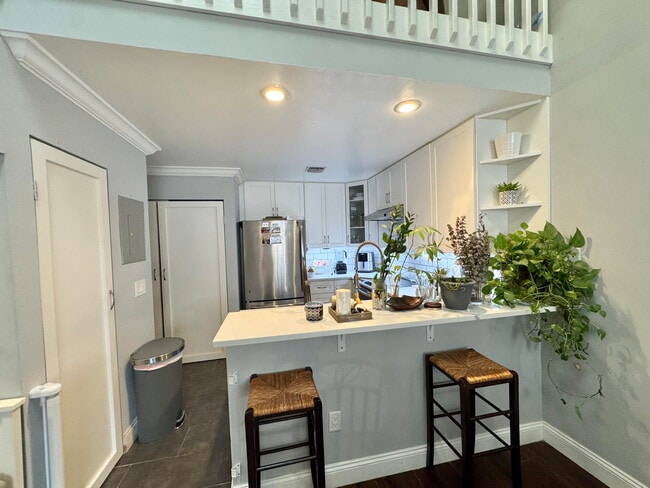 Building Photo - 7174 Sportsman Dr