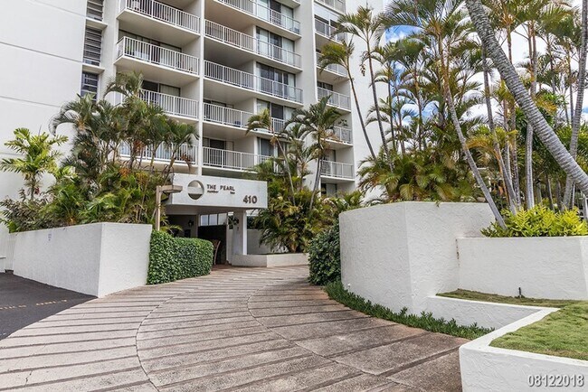 Building Photo - RARELY AVAILABLE PEARL TWO CONDO IN AIEA 1...