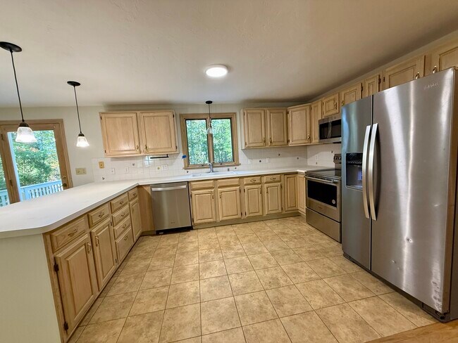 Building Photo - 19 Westerly Dr