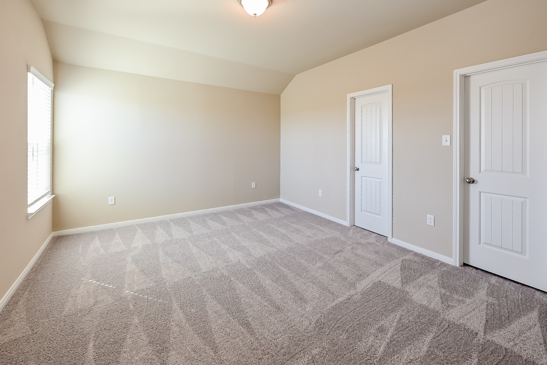 Building Photo - 7939 Cypress Country Dr