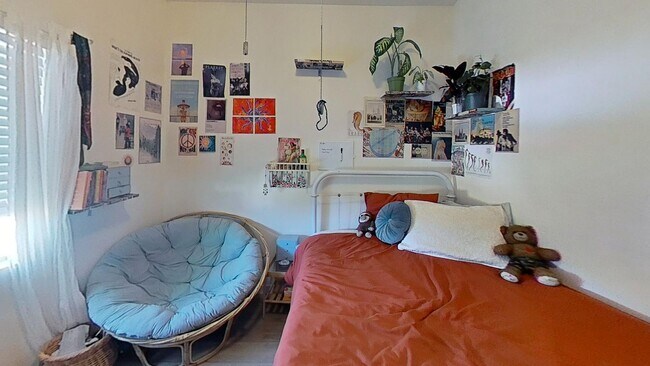 Building Photo - 5138 Alumni Pl