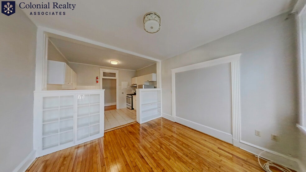 Primary Photo - 330 St Paul St