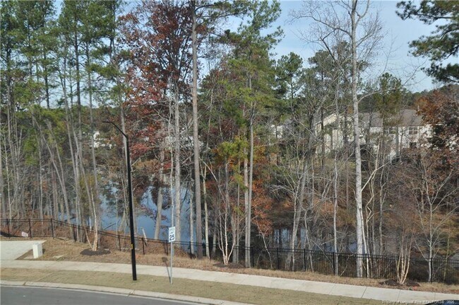 Building Photo - 1009 Shoreside Dr