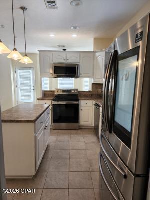 Building Photo - 107 Twilight Bay Dr
