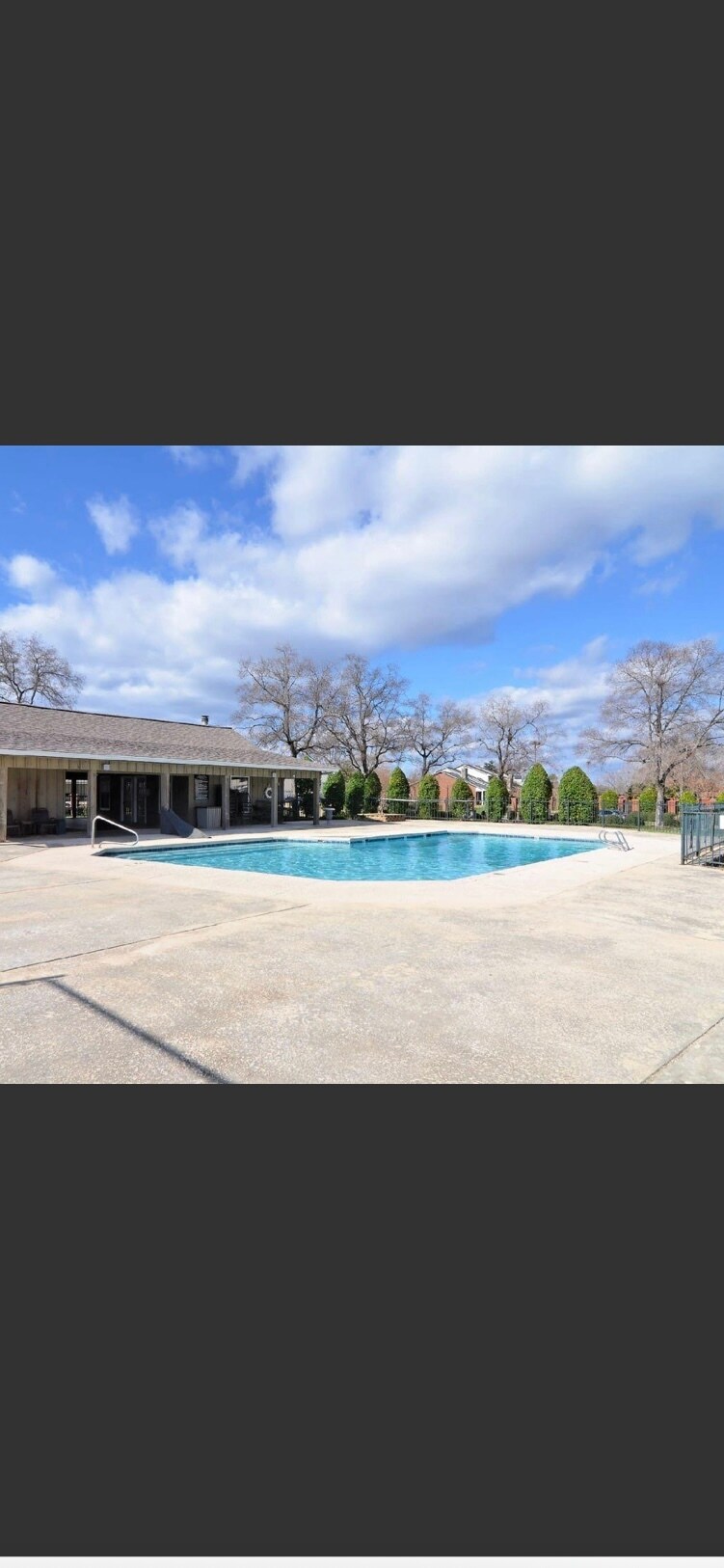 Building Photo - 3636 Greenacres Place Dr