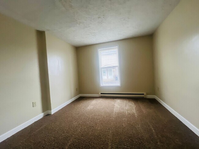 Building Photo - 1107-1111 Burns Ave