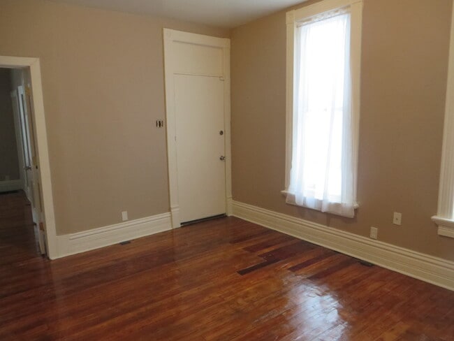 Building Photo - 1235 Swinney Ave
