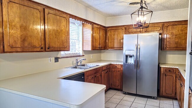 Building Photo - 4415 Donna Bell Ln