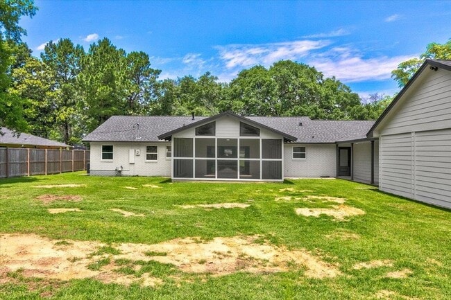 Building Photo - 4615 Barton Ln