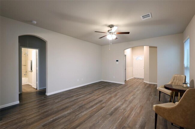 Building Photo - 437 Aurora Creek Ln