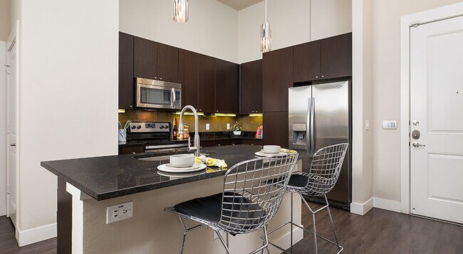 Building Photo - 3333 Allen Pkwy