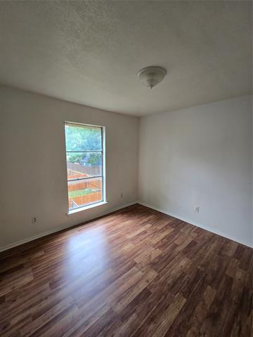 Building Photo - 2509 Birmingham Ave