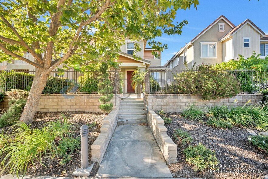 Primary Photo - 24162 Willowbrooke Ct