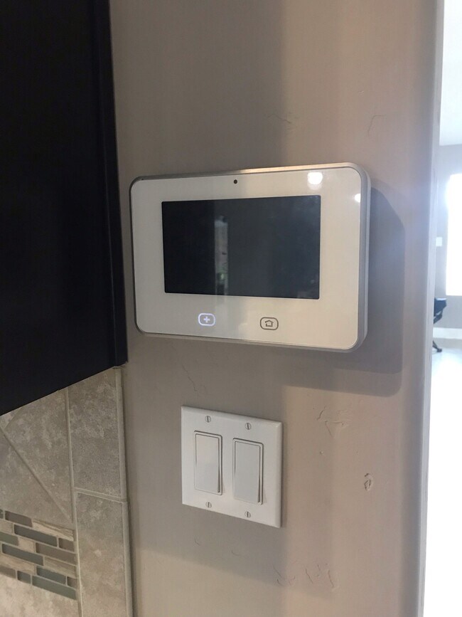 Building Photo - 814 Shiprock