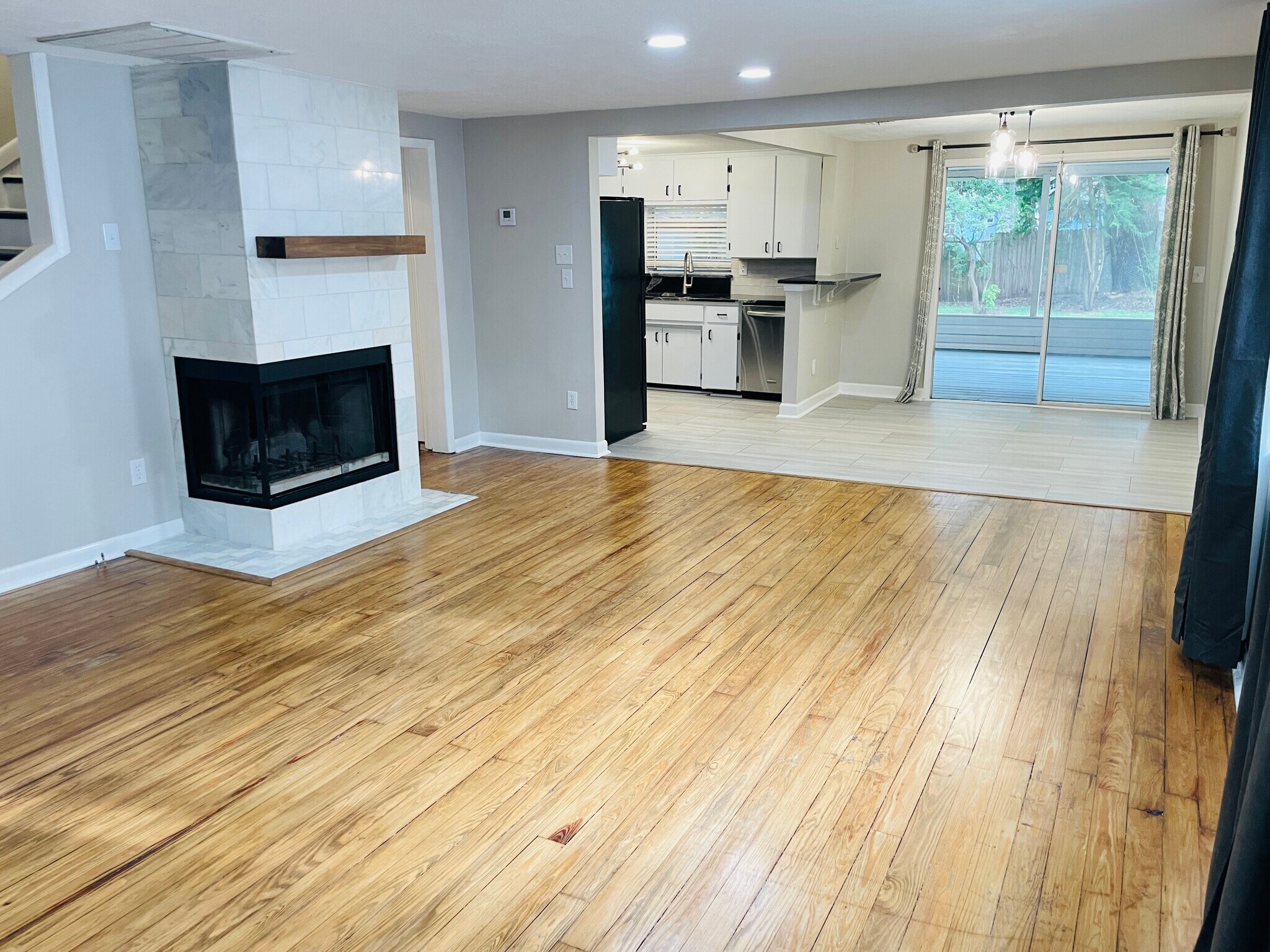 Building Photo - 939 E Bella Vista St