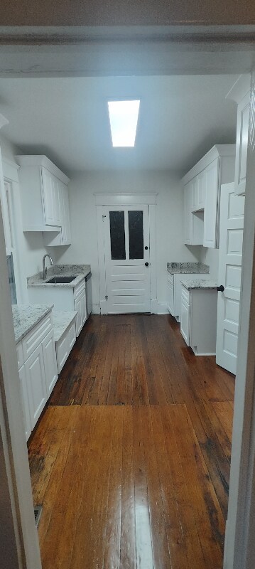 Building Photo - 821 Burch Ave