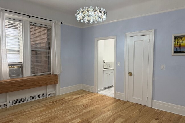 Building Photo - 26 E 63rd St
