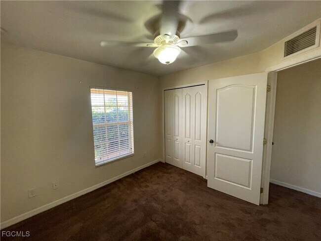 Building Photo - 2639 NW 24th Pl