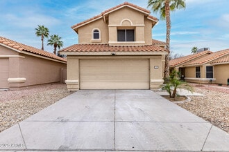 Building Photo - 1343 E Angela Dr