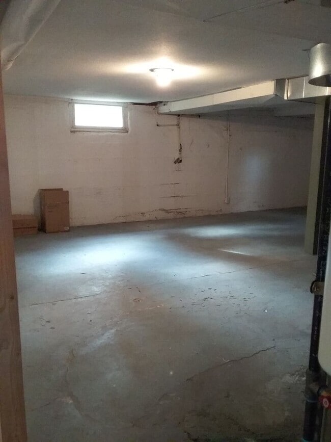 Building Photo - Completely Remodeled Single Family Home