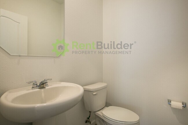 Building Photo - CALL US TODAY AT (505) 808-6467 TO SCHEDUL...