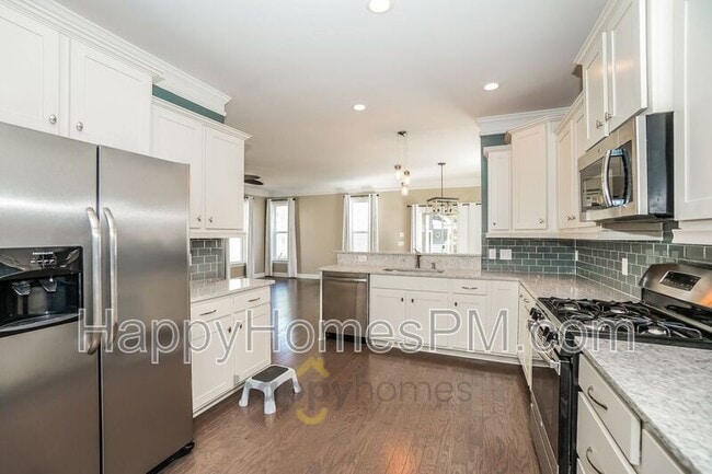 Building Photo - 1144 Twitchell St