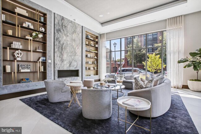 Building Photo - 1201 N Royal St