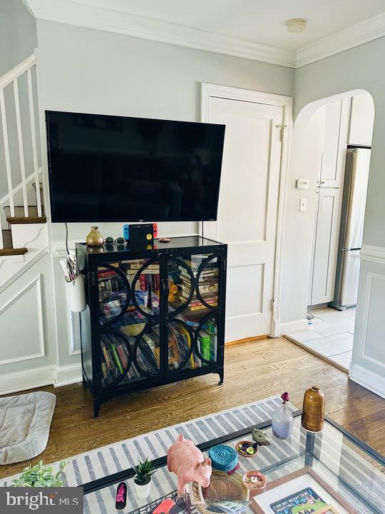 Building Photo - 1911 D St NE