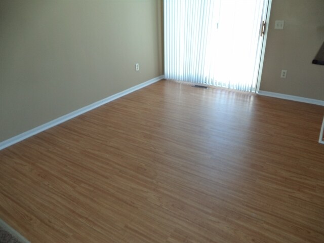 Building Photo - 5925 Bluegrass Trl