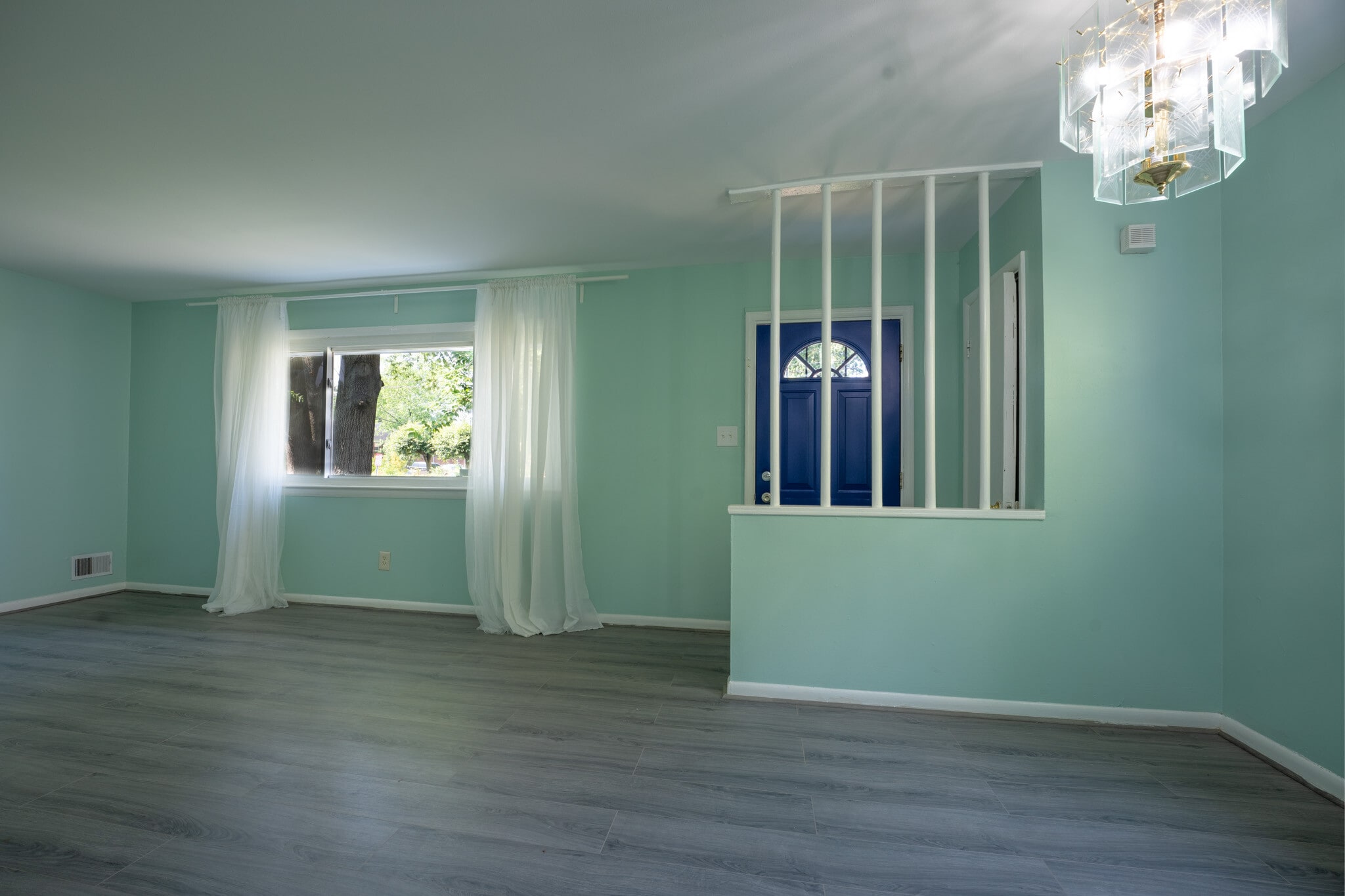 Building Photo - 5703 Kennedy St