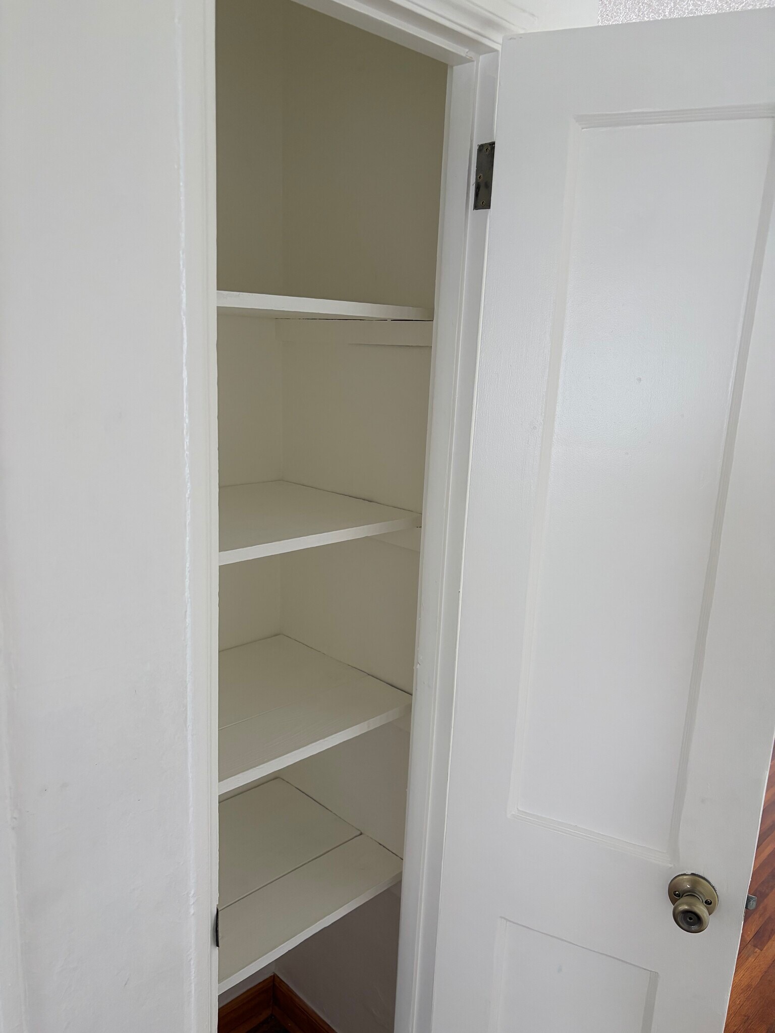 Building Photo - 16 Santillane Ave
