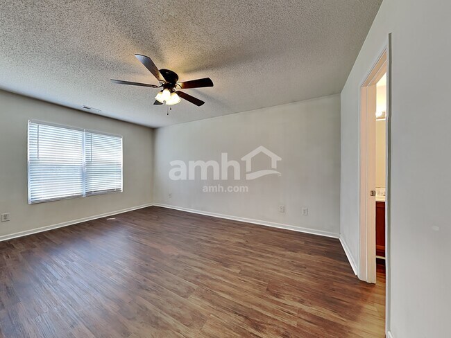 Building Photo - 3742 Mountain Brook Cir