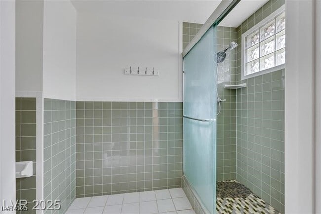 Building Photo - 4351 Satinwood Dr