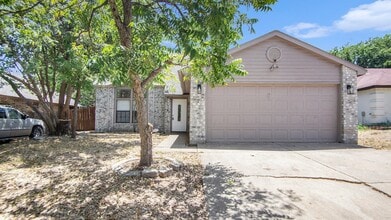 Building Photo - 2541 Galemeadow Dr