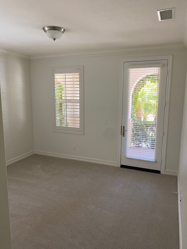 Building Photo - 6848 Estrella de Mar Rd