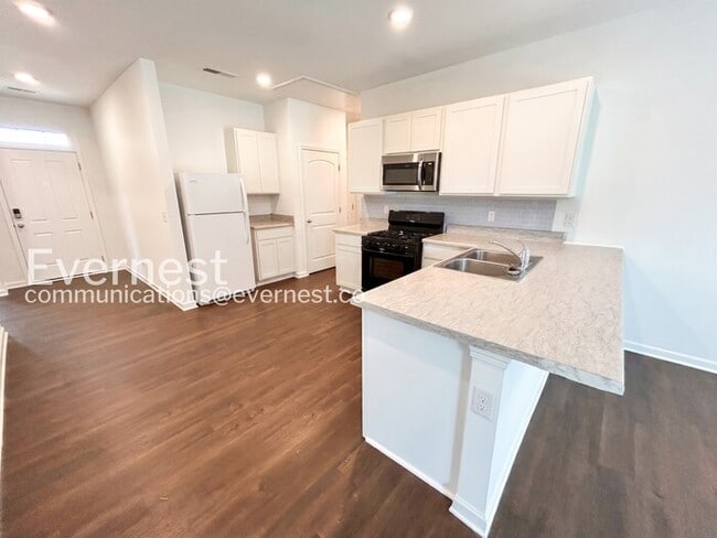 Building Photo - 3-Bed/ 2-Bath Home in Antioch/Available Now!
