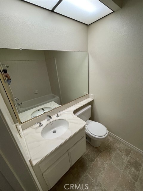 Building Photo - 1833 Caddington Dr