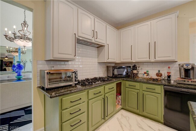 Building Photo - 7613 Hackensack Ct