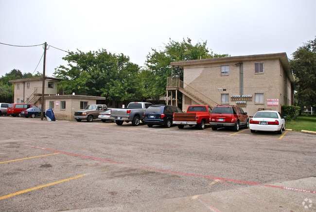 Building Photo - Eastgate Apartments