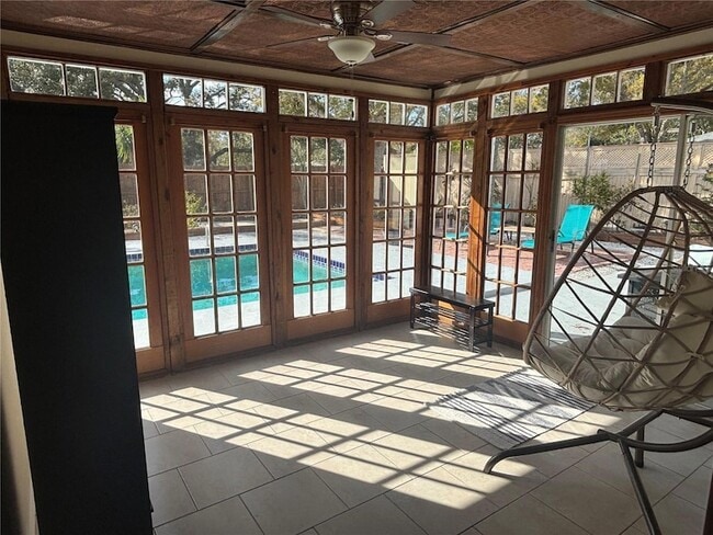 Building Photo - 2226 Fairfield Ave