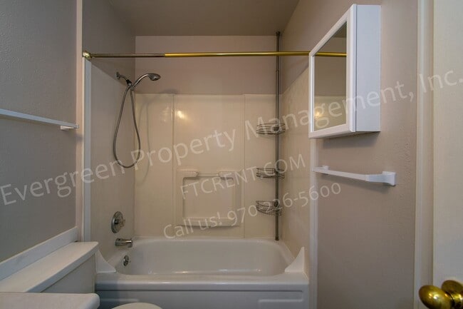 Building Photo - 4337 Hummingbird Dr