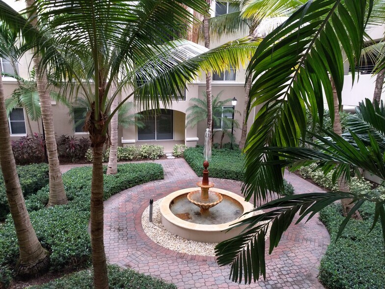 Building Photo - 3210 Renaissance Way