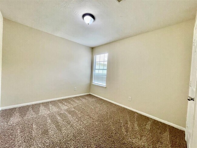 Building Photo - 15415 Bammel Oaks Ct