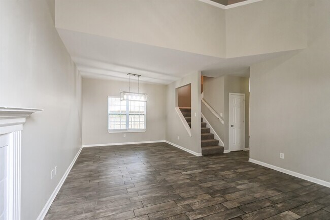 Building Photo - 5535 Liberty Ridge Cove