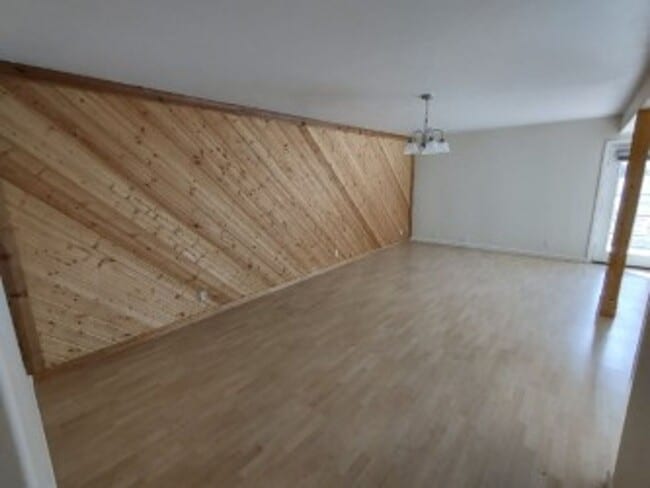 Building Photo - Move-In Ready 3-Bedroom Cabin-Style Home with Huge Yard, Deck & Garage in Pine Mountain Club