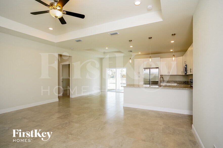 Building Photo - 1621 NW 16th Terrace