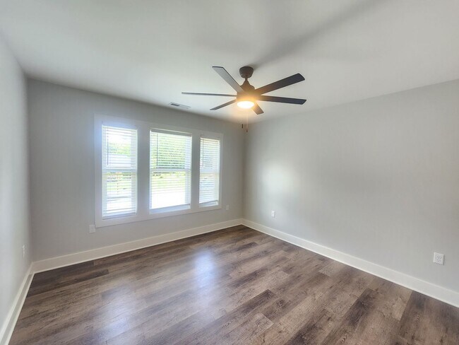 Building Photo - New Constructions-Riceville Area
